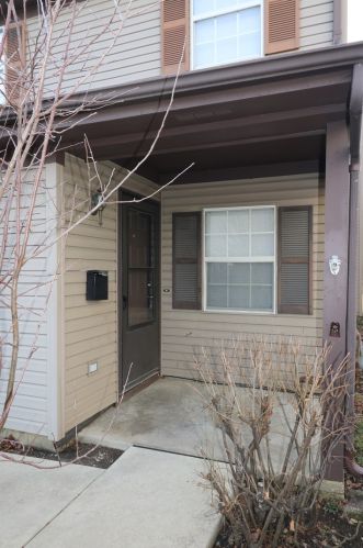 470 Minnesota Cir, Carol Stream IL  60188-9218 exterior