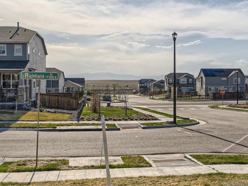 9348 Richfield St, Denver CO  80022-7156 exterior