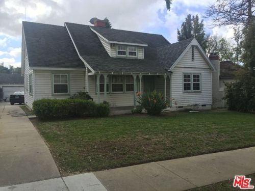 3528 83rd St, Inglewood, CA 90305-1609