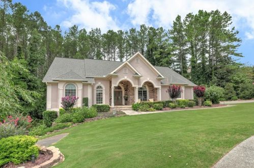 402 Busbee Trl, Holly Springs, GA 30115-2282