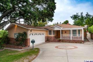 4721 Moore St, Glendale, CA 91214-1614