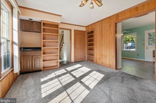 2417 Gate Dr, Silver Spring MD 20906-2207 exterior