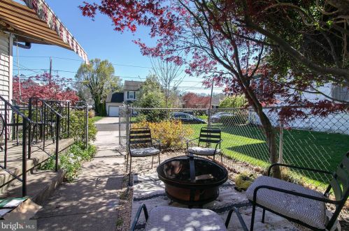 8743 Stockton Ave, Camden NJ  08109-3734 exterior