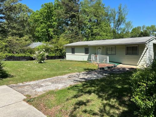 2406 Woodland Dr, Kennesaw, GA 30152-3436