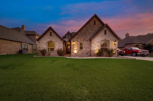 6069 The Resort Blvd, Fort Worth, TX 76179-6632