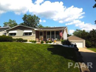 5656 Hamilton Rd, Peoria, IL 61614-3877