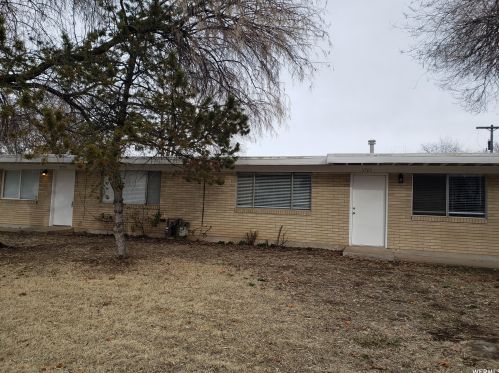 5758 2700, Roy, UT 84067-1349