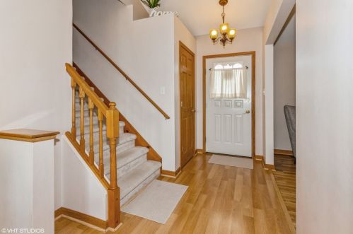 6516 Benich Ln, Plainfield, IL 60586-6926