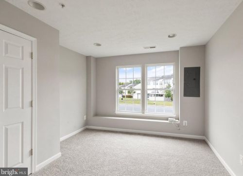 616 Snowberry Way, Aberdeen MD  21001-5605 exterior