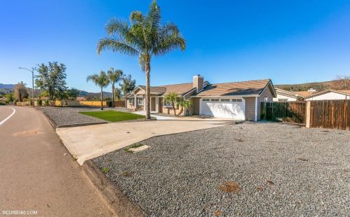 16412 Arena Dr, Ramona, CA 92065-4181