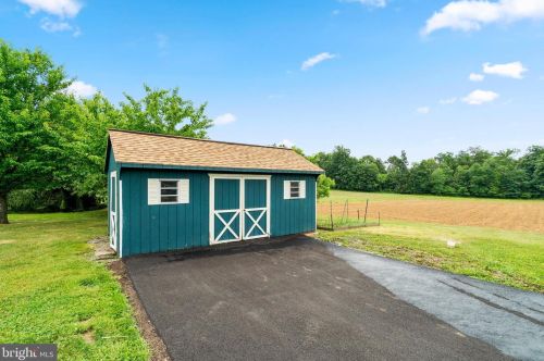 8538 Orndorff Rd, Graceham MD 21788-1337 exterior