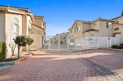 2626 Ball Rd, Anaheim CA  92804-5095 exterior