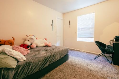 3721 Riverside Pkwy, Greeley CO  80620-2801 exterior