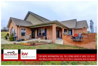 1002 Southwind Cir, Dandridge, TN 37725-6377