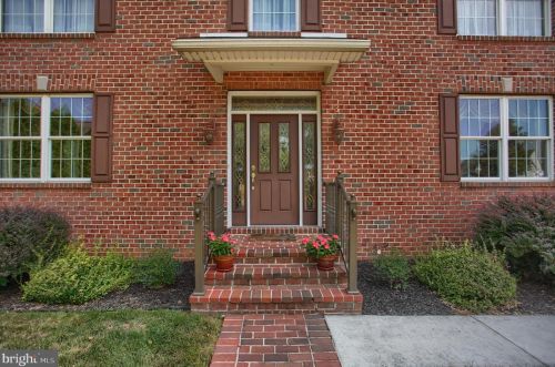 3 Baird Ct, Carlisle, PA 17013-4713