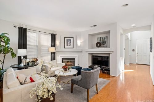 12 Three Rivers, Irvine CA  92602-1029 exterior