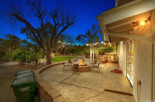 3161 Linda Vista Dr, San Marcos CA  92078-6303 exterior