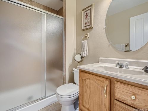 1403 Addison Ct, Aurora CO 80016 exterior