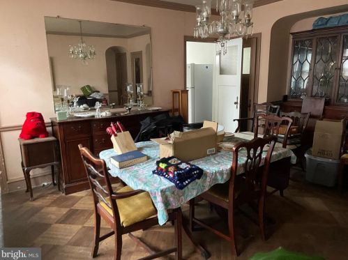 429 Allens Ln, Philadelphia PA  19119-1104 exterior