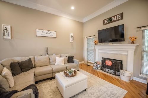 1327 Shadow Oak Dr, Evans GA  30809-8213 exterior