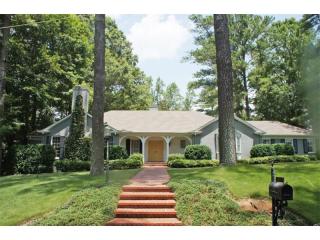 418 Hillcrest Dr, Marietta, GA 30064-3414