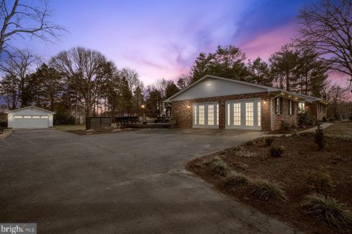 5761 Benford Dr, Haymarket, VA 20169-2503