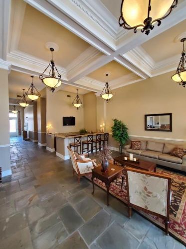 202 25th St, Galveston, TX 77550-1822