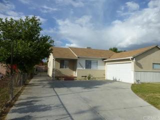 16554 Rosemary Dr, Fontana, CA 92335-6614