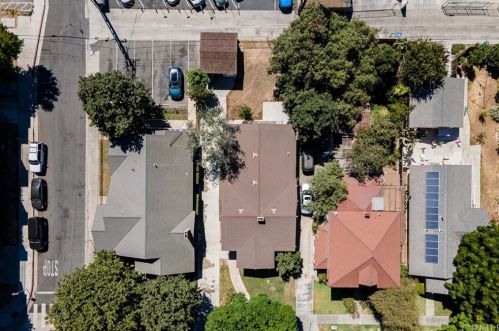 1406 Bush St, Santa Ana, CA 92701-2313