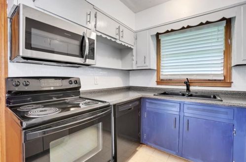 1680 Flintwood Dr, Atlanta GA  30316-4128 exterior