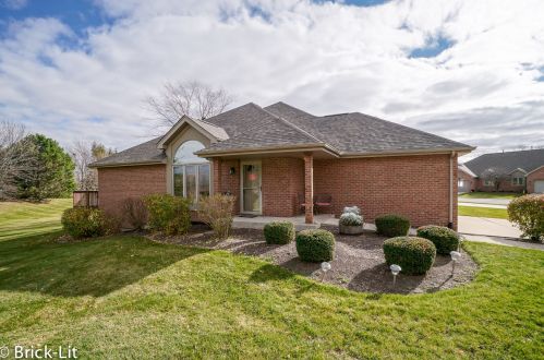 8954 Jeanie Ln, Frankfort, IL 60423-6605