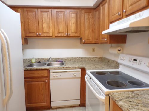 1366 Sunflower Cir, Palm Springs, CA 92262-1726