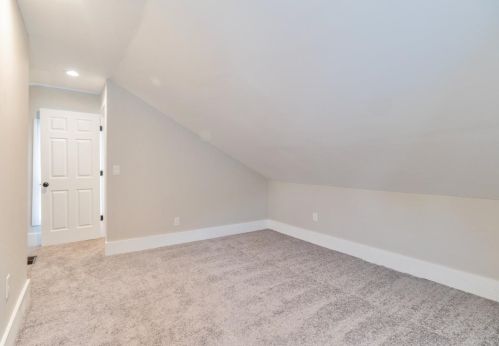 2620 Hackberry St, Cincinnati OH  45206-2122 exterior