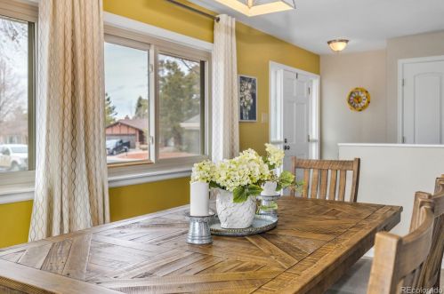 2572 Pagosa Way, Aurora CO 80011-4930 exterior