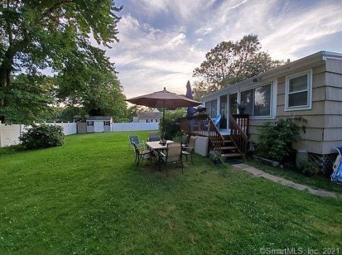 56 Bellaire Rd, Niantic, CT 06357-3346