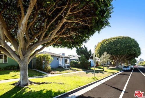 1024 Pearl St, Santa Monica, CA 90405-2516