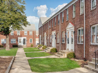 511 Avondale Rd, Baltimore MD  21222-6299 exterior