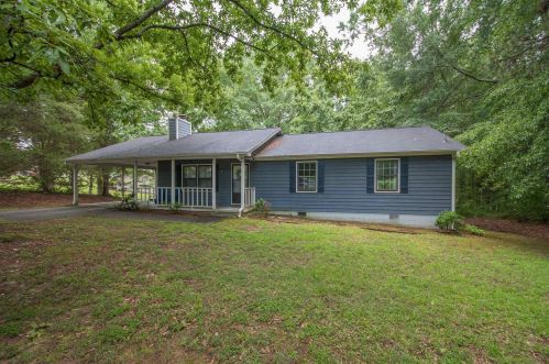 509 Debbie Ct, Palmetto, GA 30268-1056