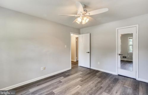7305 Langsford Ct, Springfield VA  22153-1536 exterior