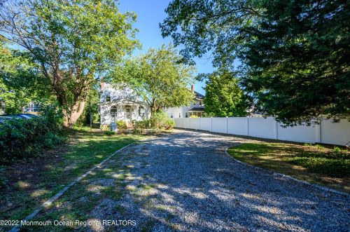 176 Hudson Ave, Tinton Falls NJ 07701-2140 exterior