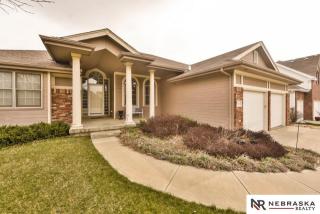 18614 Edna St, Omaha, NE 68136-1241