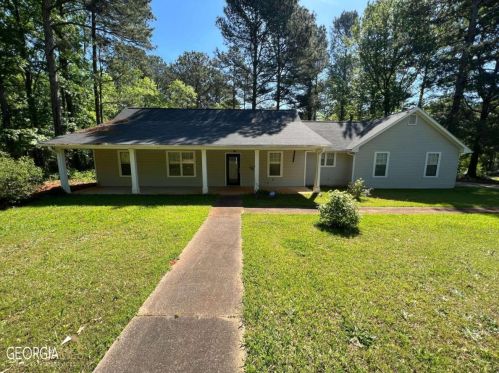 200 Fairview Pt, Ellenwood, GA 30294-2563