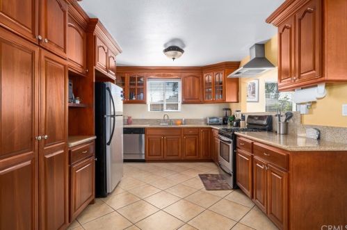 4106 Madrona Rd, Riverside CA  92504-2919 exterior