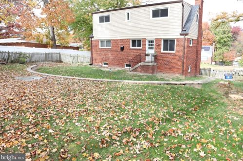 1909 Forest Dale Dr, Silver Spring MD  20903-1527 exterior