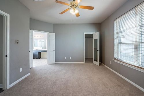 4029 Cyn Gln Cir, Austin TX  78732-2187 exterior