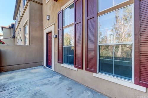 98 Chula Vis, Irvine CA  92602-0951 exterior
