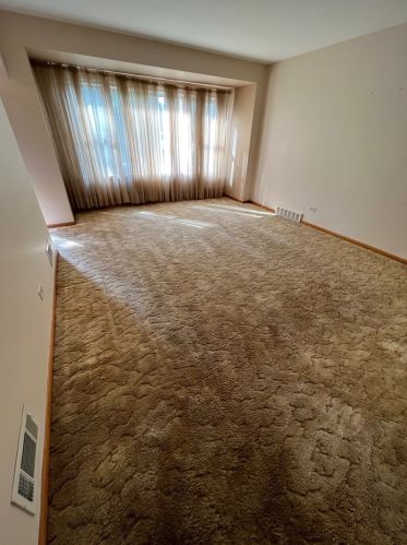 18431 Marshfield Ave, Homewood, IL 60430-3319