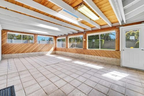 15242 Touraine Way, Irvine CA  92604-3150 exterior