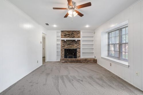 2612 Avenida Loop, Irving TX  75062-5131 exterior