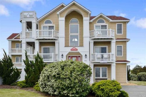 894 Whalehead Dr, Corolla, NC 27927-9686